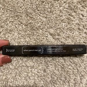 JULEP WHEN PENCIL MET GEL EYELINER